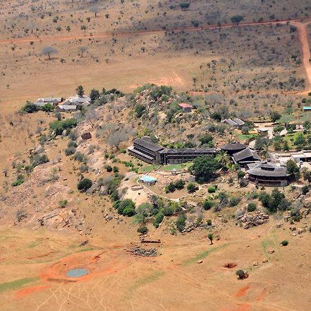 Voi Safari Lodge Exterior photo