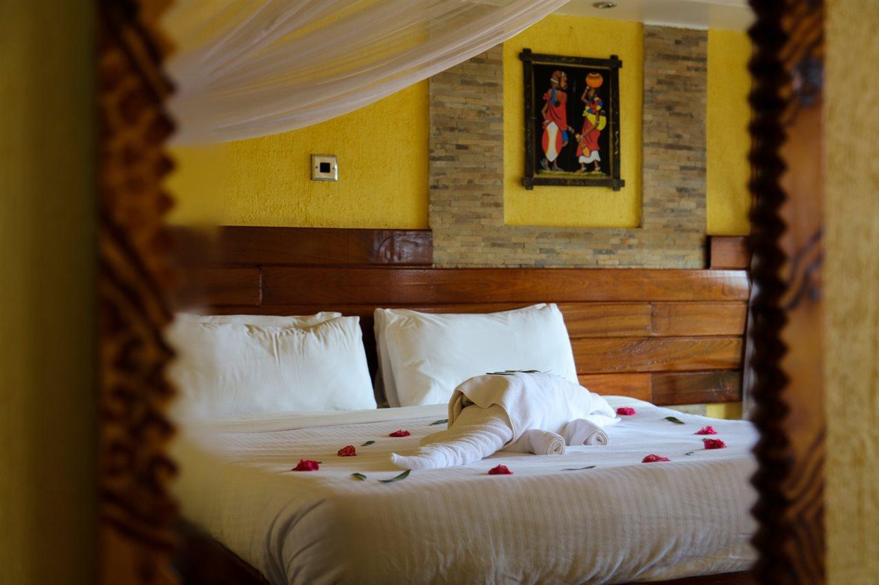 Voi Safari Lodge Exterior photo